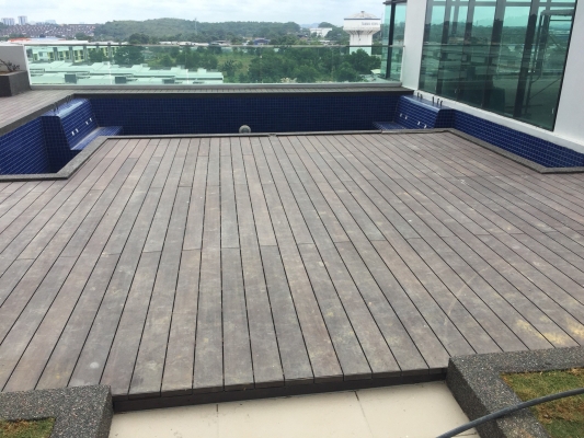 Rujukan Projek Lantai Decking Yang Selesai