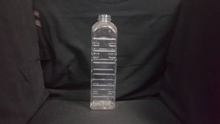 900ml Square Bottle (B)