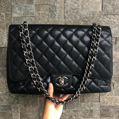 (SOLD) Chanel Maxi Double Flap Black Caviar SHW