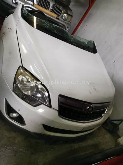 Chevrolet Captiva Sport C140 Half Cut