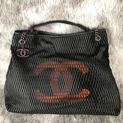 (SOLD) Chanel Large Full Leather Shoulder Tote Bag in Black SHW