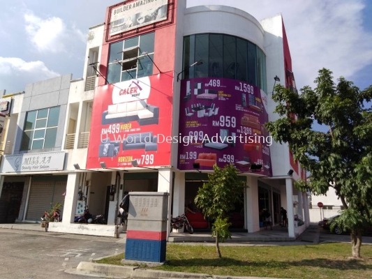 Tarpaulin billboard signage at bayu tinggi taipan 