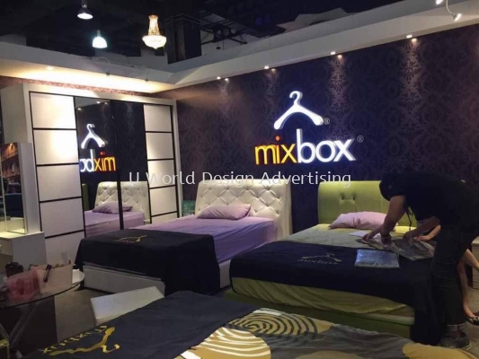 Mixbox Exhibition on booth at IDCC 