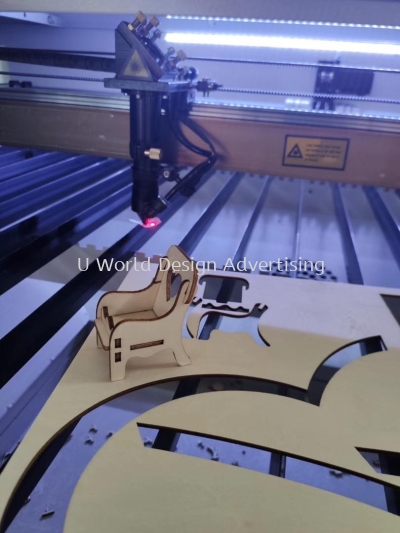 Wood Board Laser Machines cutting 