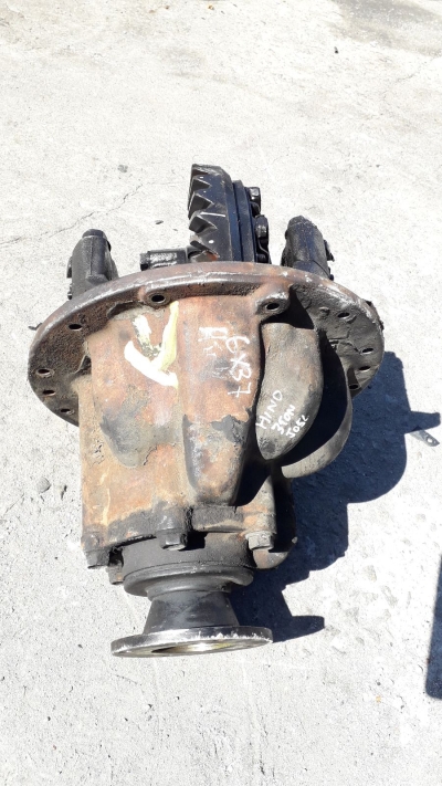 HINO 3 TON XZU720/XZU410 6X37 REAR GEARBOX