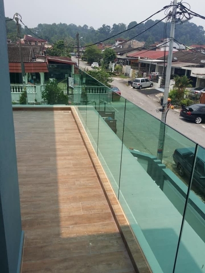 Tempered Glass Balcony Fencing 