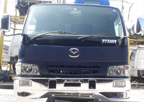 MAZDA TITAN T5000 3 TON CABIN