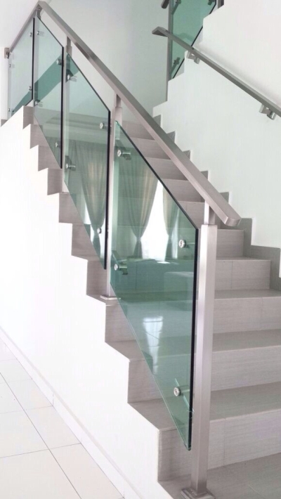 Staircase Railing Design Refer