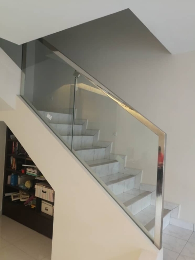 Staircase Railing Design Refer