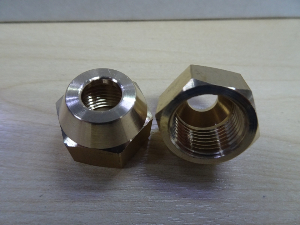 CULMI SN012*038 (F 1/2" X 3/8") FLARE NUT REDUCER (BRASS)