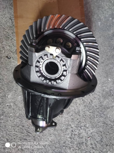 ISUZU NPR PRO 3 TON 7x43 20T REAR GEARBOX