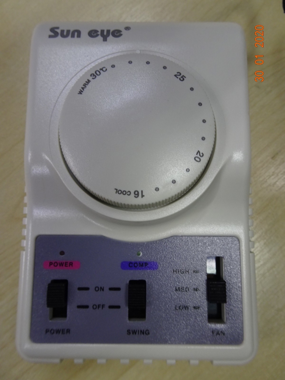 SUN EYE TRSE2 (ERT2) (Y010-WKQ-D08) ROOM THERMOSTAT WITH FAN SPEED (BUILT-IN 3 MINS TIME DELAY)