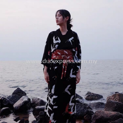 Japanese Traditional Costume - Yukata 