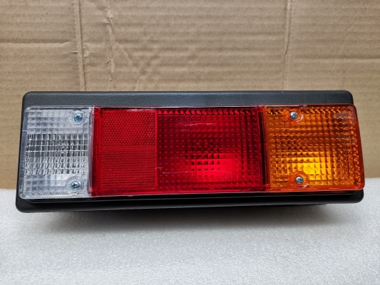 MITSUBISHI CANTER FE511/FE639 TAIL LAMP