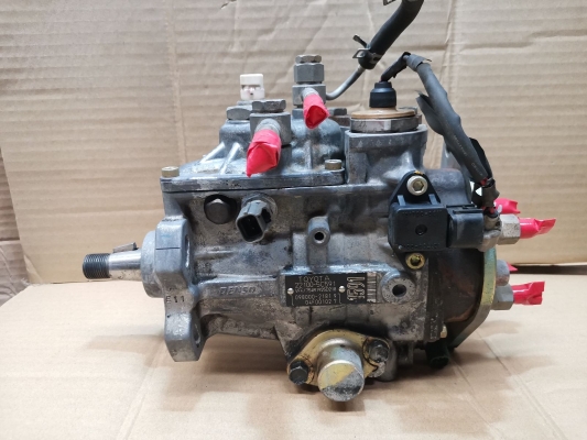 TOYOTA BU420 15B TURBO INJECTION FUELPUMP 