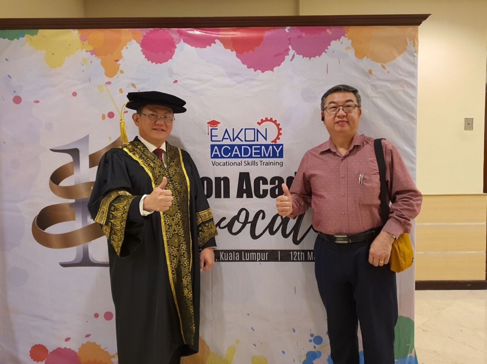 EAKON ACADEMY GRADUATION CEREMONY HELD AT HOTEL SRI PETALING K.L ON 12-3-2020