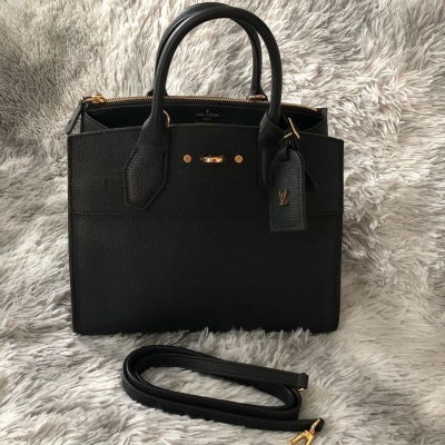 Louis Vuitton City Steamer PM in Black