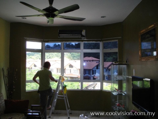 Window Film : Silver / Dark Grey