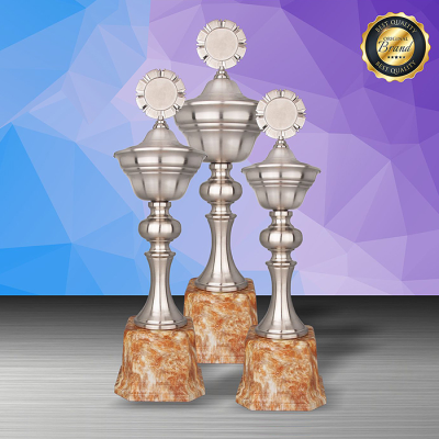 WS6197 Exclusive White Silver Trophy