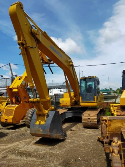 Komatsu PC200-8 Excavator (YOM2009)