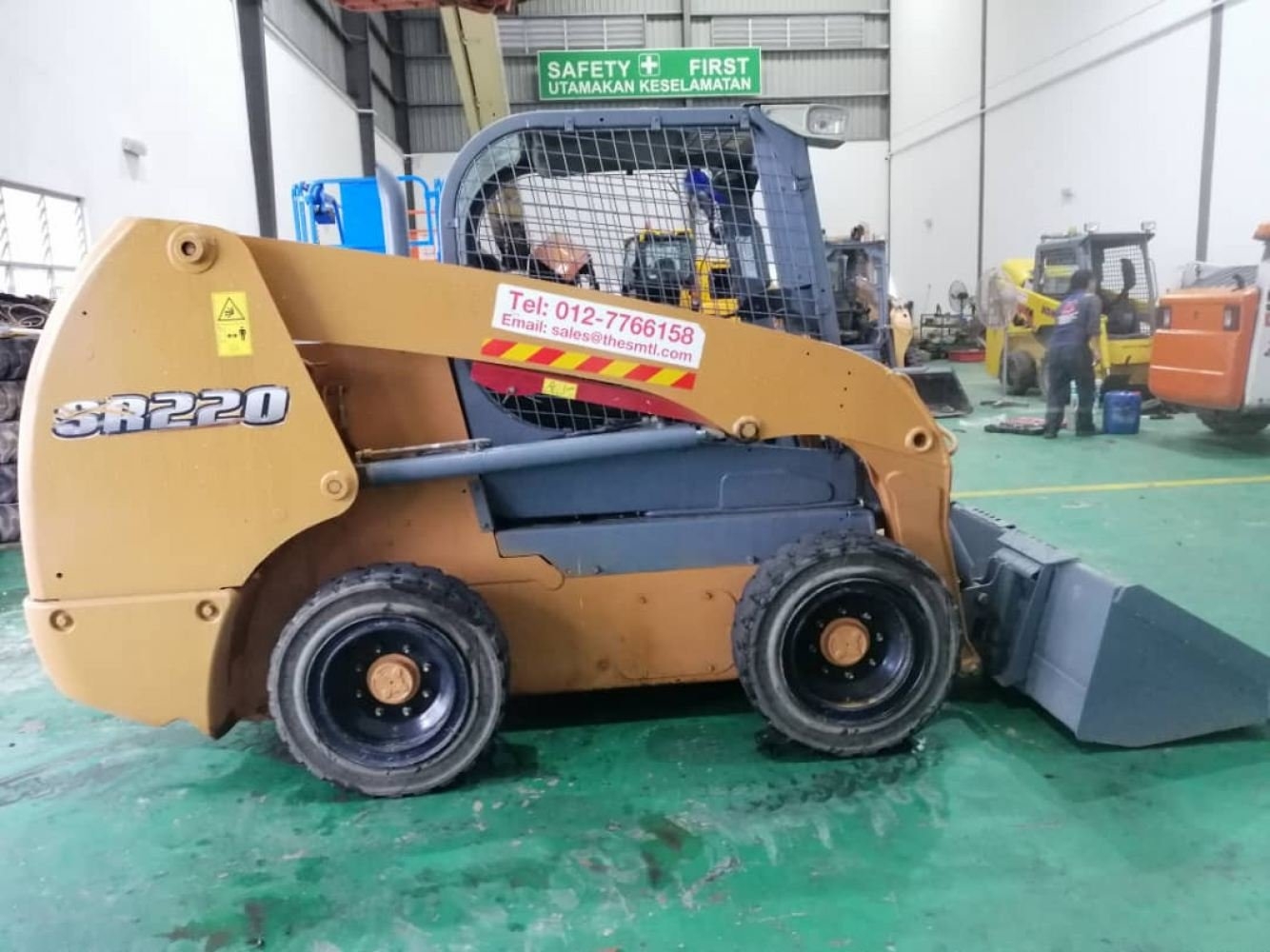 Case SR220 YOM2015 Skid Steer Loader Used Machine For Sales Malaysia case-sr220-yom2015-skid-steer-loader-used-machine-for-sales-malaysia