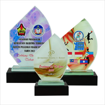 8002 Exclusive Crystal Glass Awards