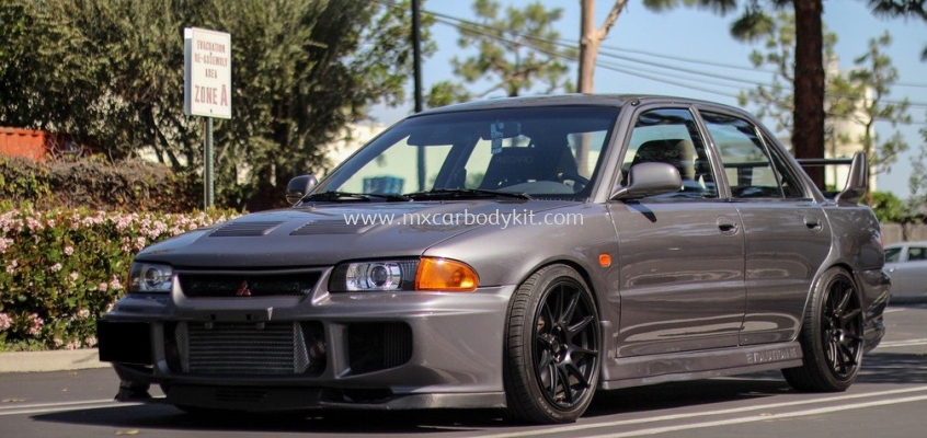 MITSUBISHI LANCER EVO3 FRONT BUMPER