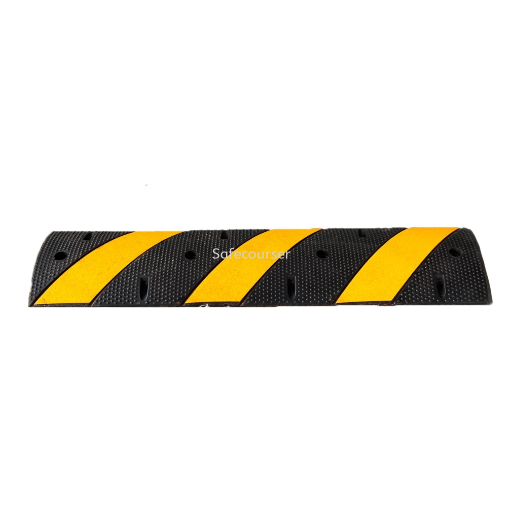 SC-SH12 1220*300*50mm Yellow Black Speed Humps Road Bump For Roadway Saftey