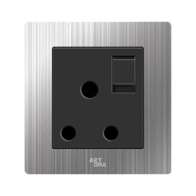 15A Round Pin Switched Socket