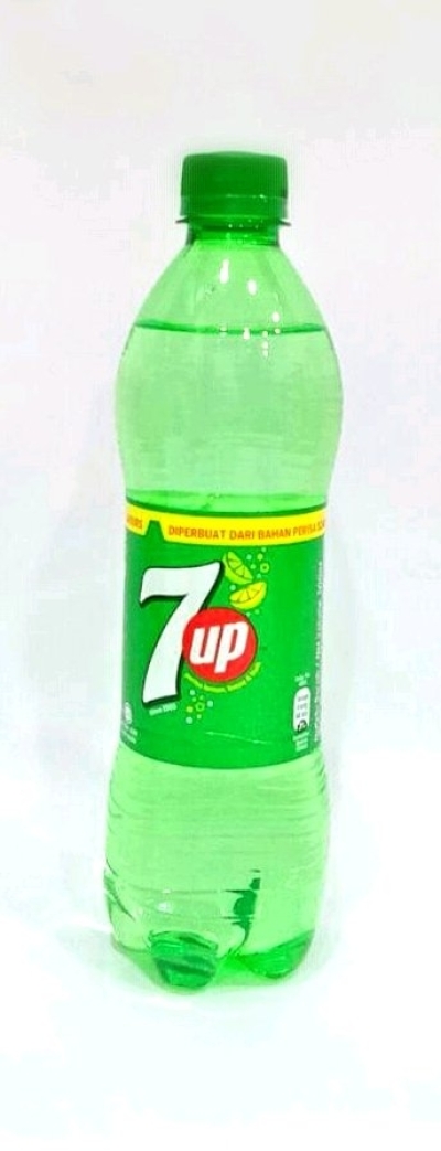 7 Up (500 ml) 