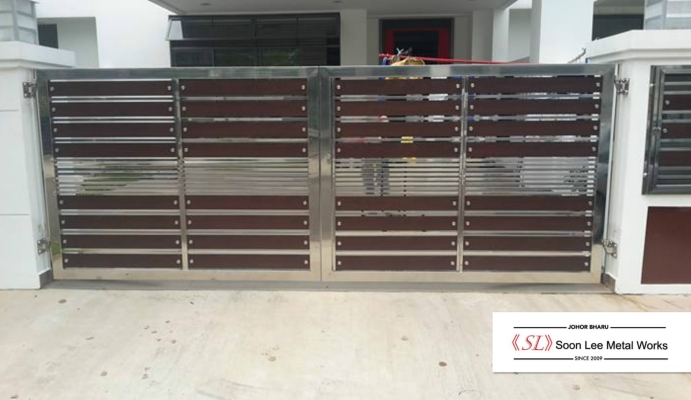 Stainless Steel Main Gate