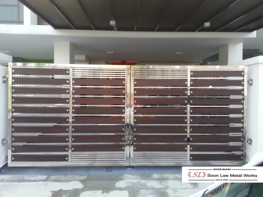 Stainless Steel Main Gate