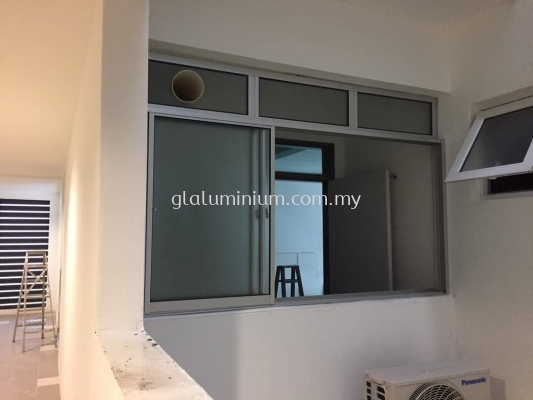 aluminium sliding windows above fix glass ( naco) 