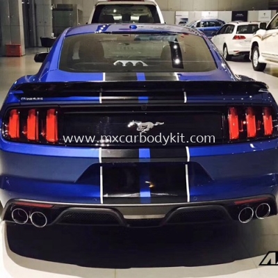 FORD MUSTANG 2016 GT350 LOOK REAR DIFFUSER WITH MUFFLER TIP