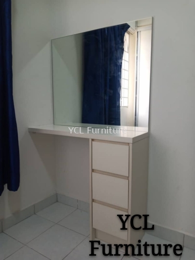 Dressing Table Kajang