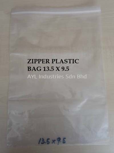 ZIPPER PLASTIC BAG 13.5X9.5