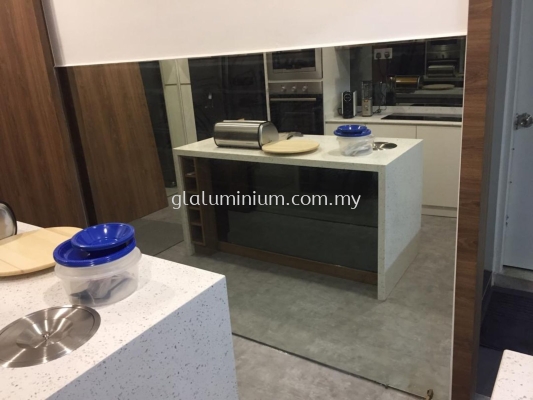 Wall kitchen mirror ( grey and clear) 