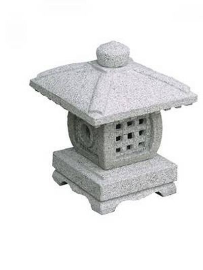 Japanese-Style Stone Garden Lamp Refer