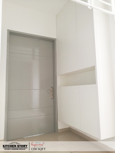 Entrance Side Ceiling Height Custom Shoe Cabinet Design  Penang (3)