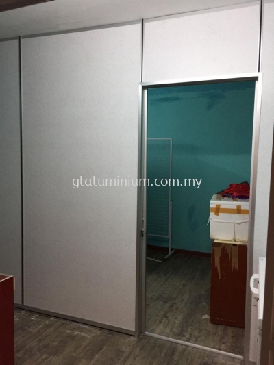 partition gypsum board + sliding door