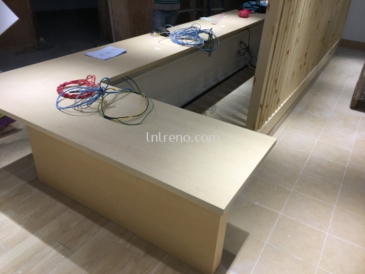 Customize Cashier counter Reception Counter in PJ Selangor Malaysia #plywood #melamine  #veneer #spray paint #laminate #customize #sliding door #glass door #swing door #built in #nyatoh #oak #aluminium door #carcass #panel #fluted panel #drawer #tv hang on panel #partition #box up #counter #cashier #shelves #open shelves