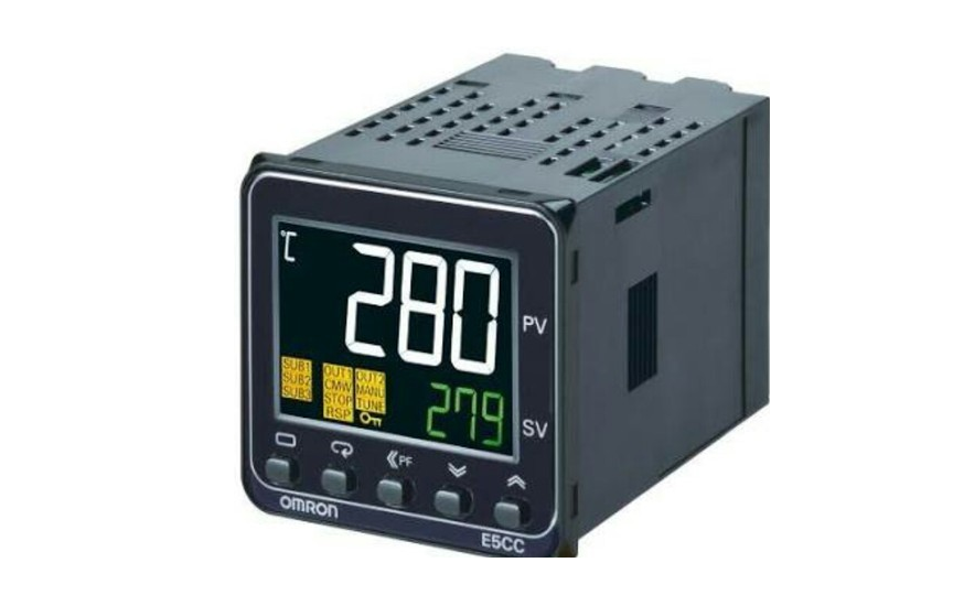 Omron E5CC-800, E5CC-U-800 Omron _ Temperature Controllers