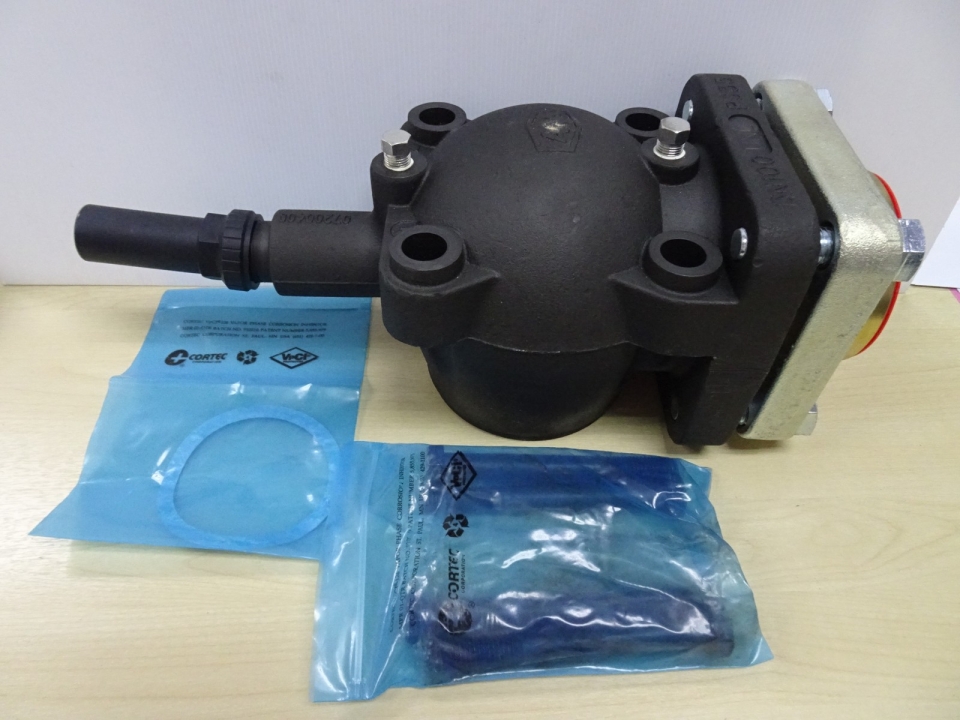 CARRIER 5H-126-394 DISCHARGE/SUCTION VALVE (P/NO:06LA660011)