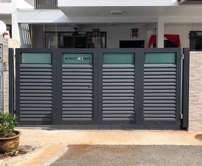 Aluminium Trackless Folding Gate - Johor Bahru Johor / Johor Bahru / Kulai / Skudai / Pasir Gudang Gate Design Gate Malaysia Reference Renovation Design 