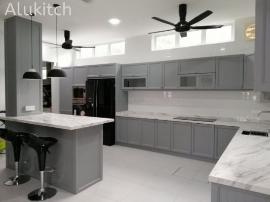 Matte Medium Grey with Quartz Stone Table Top