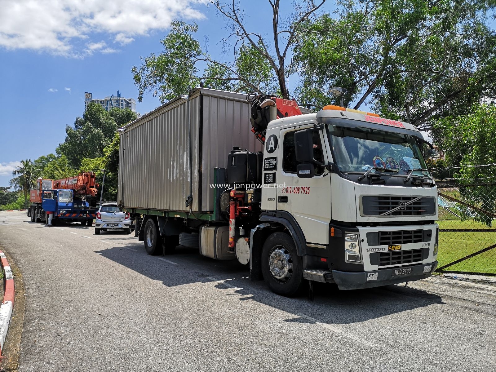 Lorry Crane For Hire