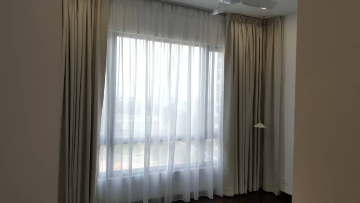 Monochrome Classic Design Curtain Reference