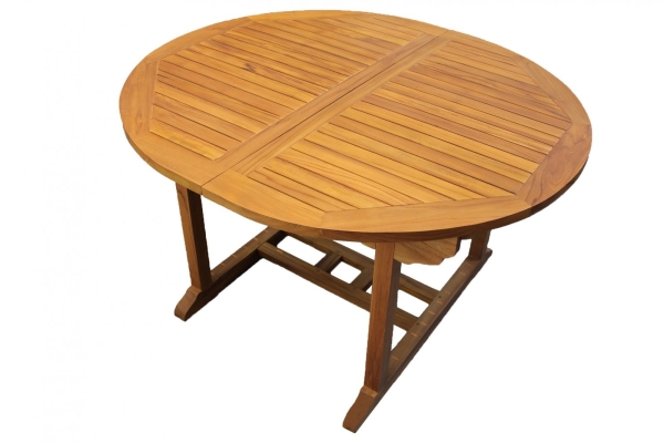  : Oval Extendable Garden Table