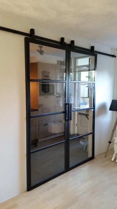 ALUMINIUM DOOR 93