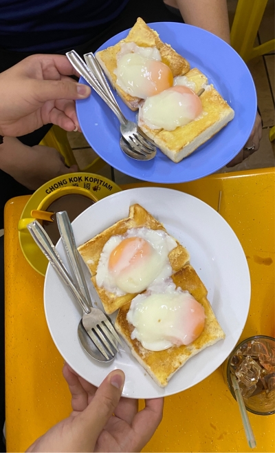 Roti Bakar Telur Goyang